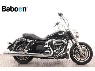 krockskadad bil motor Harley-Davidson  FLHR Road King 2017/1