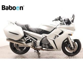 Schade motor Yamaha FJR 1300  2001/4