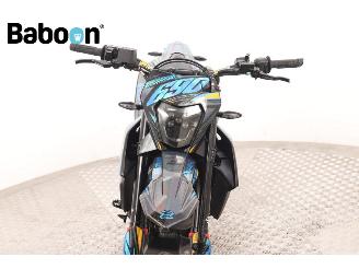 KTM 690 SMC -R picture 16