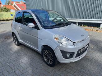 skadebil brommobiel Ligier  IXO 440 DCI 2011/6