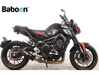 krockskadad bil motor Yamaha MT-09 ABS 2019/5