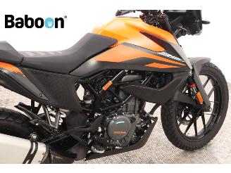 KTM  390 Adventure picture 14