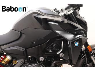 BMW F 900 R Triple Black picture 12