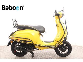 Avarii scootere Vespa  Sprint 45KM 2018/2