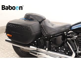 Harley-Davidson  FLHCS Softail Heritage Classic 115 Anniversary picture 11