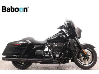 krockskadad bil motor Harley-Davidson  FLHTK Ultra Glide Limited ABS 2017/6