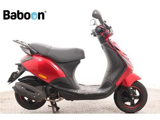 uszkodzony skutery Piaggio  Zip 45KM 2020/4