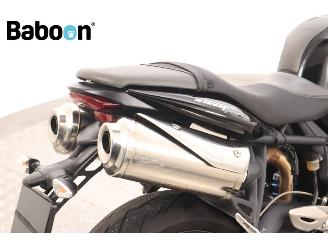 Triumph Street Triple  picture 9