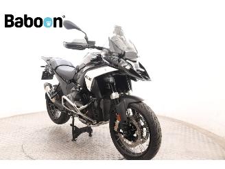BMW R 1300 GS Triple Black picture 2