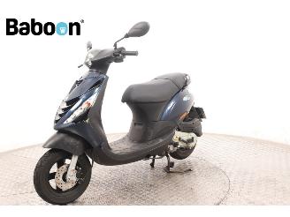 Piaggio  Zip 25KM picture 4