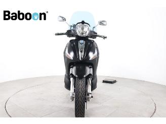 Piaggio Beverly 350 Sport Police ABS picture 3