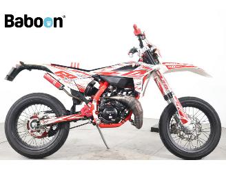 skadebil bromfiets Beta  RR 50 Track 45KM 2024/1