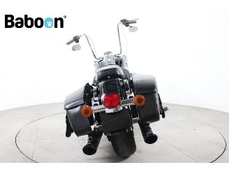 Harley-Davidson  FLHRC Road King Classic ABS picture 3