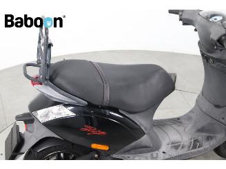 Piaggio  Zip 25KM picture 11