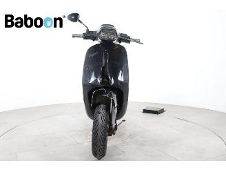 Vespa  Sprint 25KM picture 3