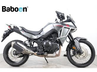 krockskadad bil motor Honda  XL 750 Transalp 2025/1