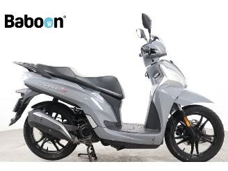 skadebil bromfiets Sym  Symphony ST 45KM 2023/7