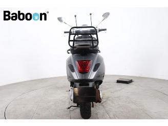 Vespa  Sprint 25KM picture 3