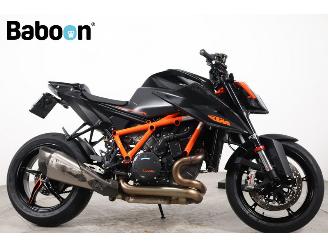 škoda motocykly KTM 1290 Super Duke R ABS 2022/4