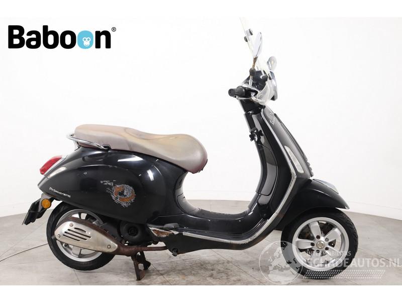 Vespa  Primavera 25KM