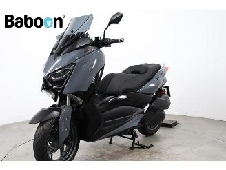 Yamaha  X-MAX 300 Tech Max ABS picture 6