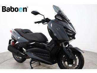 Yamaha  X-MAX 300 Tech Max ABS picture 8