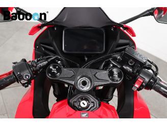 Honda  CBR 650 R ECT picture 23