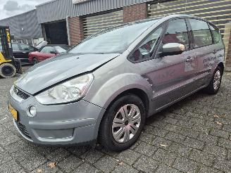Ford S-Max 2.0 trend picture 5
