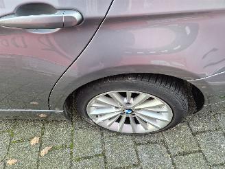 BMW 3-serie 318 i touring picture 7