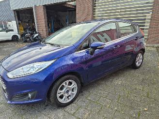 Ford Fiesta 1.6 tdci lease titanium picture 3