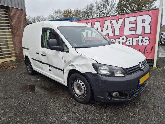 Schadeauto Volkswagen Caddy  2015/7