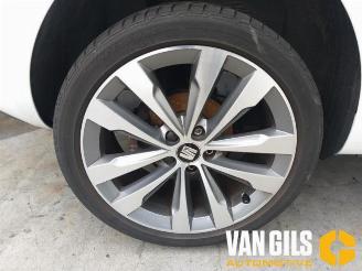 Seat Ibiza Ibiza IV (6J5), Hatchback 5-drs, 2008 / 2017 1.0 EcoTSI 12V picture 5