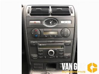 Ford Mondeo  picture 13