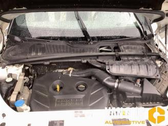 Land Rover Range Rover Evoque Range Rover Evoque (LVJ/LVS), SUV, 2011 / 2019 2.0 Si4 240 16V 5-drs. picture 11