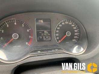 Volkswagen Polo Polo V (6R), Hatchback, 2009 / 2017 1.2 12V BlueMotion Technology picture 10