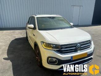 demontáž osobní automobily Volkswagen T-Cross T-Cross, SUV, 2018 1.0 TSI 110 12V 2021/8