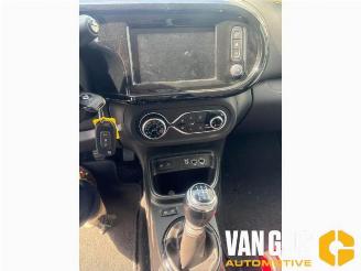 Renault Twingo Twingo III (AH), Hatchback 5-drs, 2014 0.9 Energy TCE 93 12V picture 18
