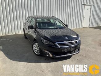 Peugeot 308 308 SW (L4/L9/LC/LJ/LR), Combi 5-drs, 2014 / 2021 1.2 12V e-THP PureTech 130 picture 2