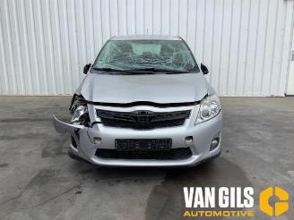 Toyota Auris Auris (E15), Hatchback, 2006 / 2012 1.8 16V HSD Full Hybrid picture 10