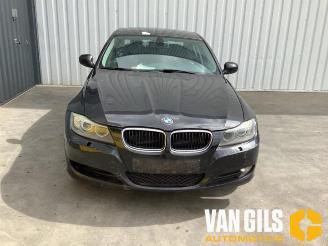 demontáž osobní automobily BMW 3-serie 3 serie (E90), Sedan, 2005 / 2011 318i 16V 2011/1