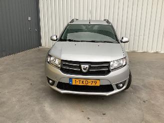 Vaurioauto  passenger cars Dacia Logan  2014/3