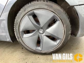 Tesla Model 3 Model 3, Sedan, 2017 Long Range, Performance AWD picture 10