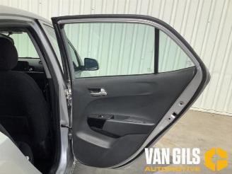 Kia Picanto Picanto (JA), Hatchback, 2017 1.0 12V picture 15