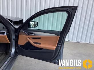 BMW 5-serie 5 serie (G30), Sedan, 2016 520i 2.0 TwinPower Turbo 16V picture 21