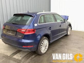 Audi A3 A3 Sportback (8VA/8VF), Hatchback 5-drs, 2012 / 2020 1.4 TFSI 16V e-tron picture 2