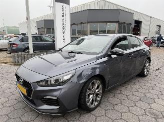 Vaurioauto  passenger cars Hyundai I-30 Fastback 1.4 T-GDI N Line 2019/12