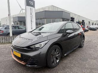 skadebil auto Cupra Born Business 62 kWh AUTOMAAT 2022/12