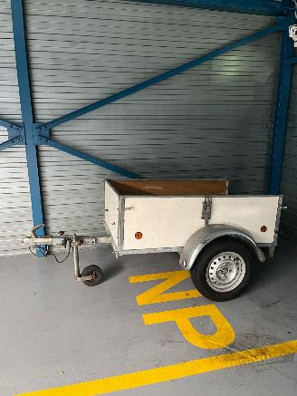 krockskadad bil aanhanger -  Aanhanger 2025/1