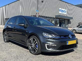 uszkodzony samochody osobowe Volkswagen Golf 1.4 TSI GTE 2015/12
