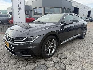 Unfallwagen Volkswagen Arteon 1.5 TSI Business R 2018/8